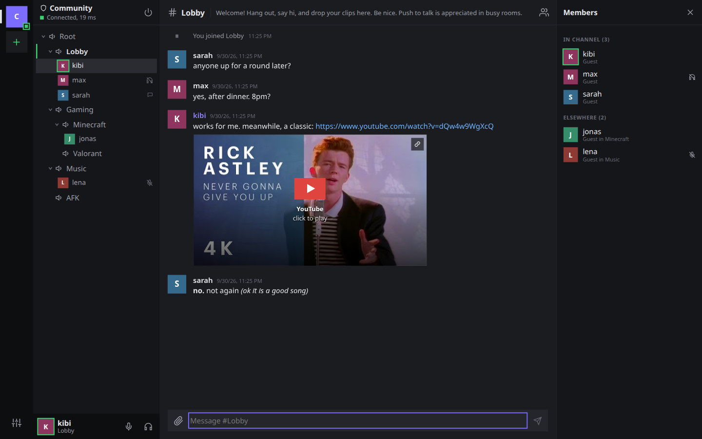 mumh5 main window: channel tree, chat with a YouTube card, member list